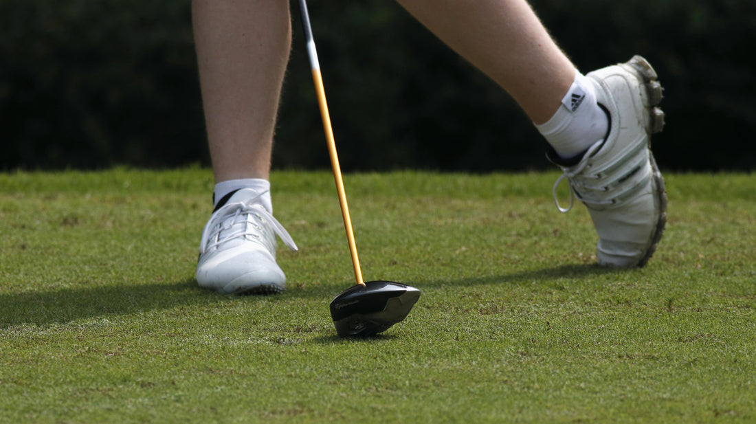 3 Ways Proper Footwear Prevents Golf Injuries