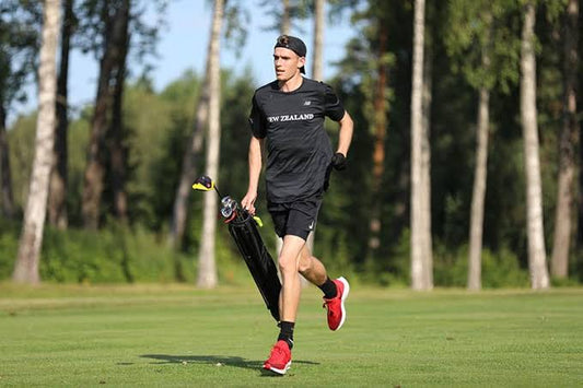 Tips to Maintain Endurance While Playing Golf